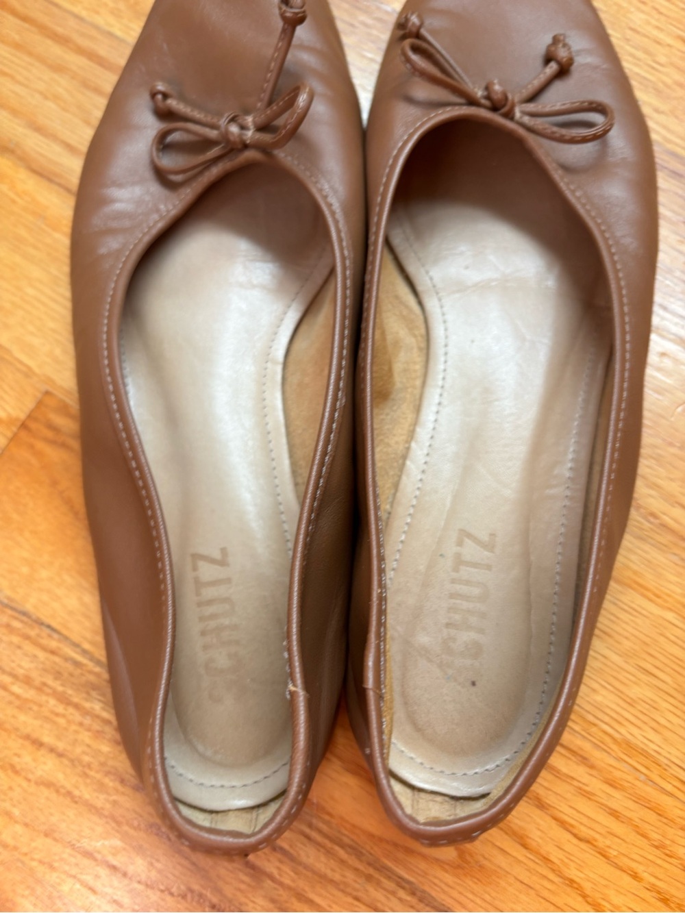 SCHUTZ Arissa Tan Leather Bow Ballet Flats - Picture 10 of 10